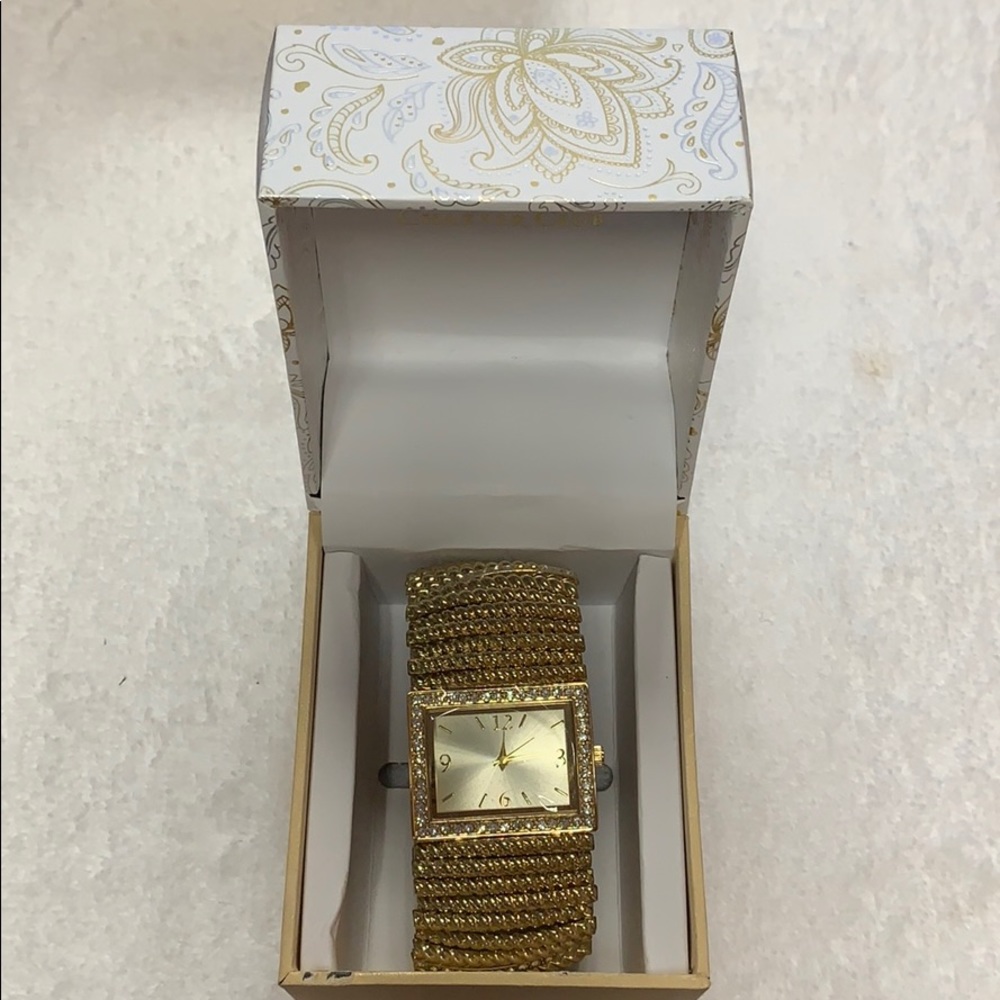 CHARTER CLUB. WTCHES